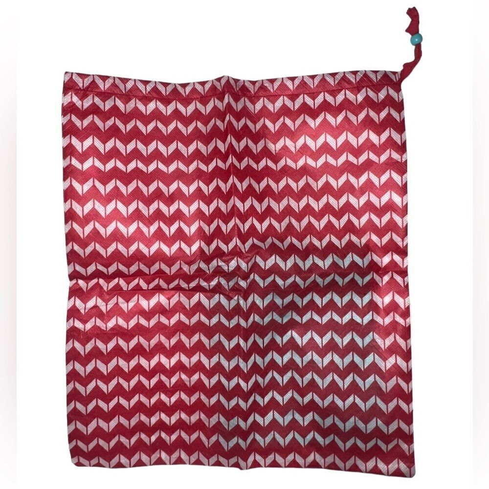 Thirty-One Timeless Memory Pouch Chevron Dash Red White Drawstring Gift Bag New